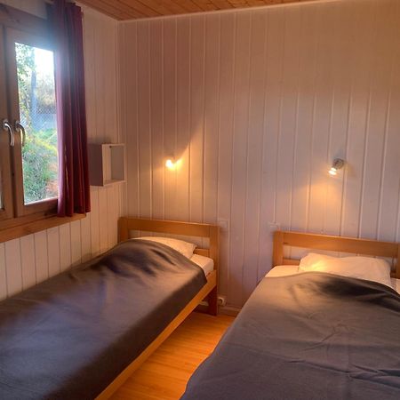 Camping Familial Paisible Avec Piscine, Mobil Home , Chalet, Studio & Emplacement Nue Casties-Labrande Exterior photo
