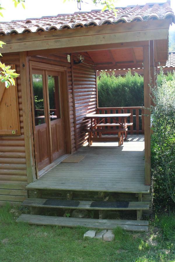 Camping Familial Paisible Avec Piscine, Mobil Home , Chalet, Studio & Emplacement Nue Casties-Labrande Exterior photo